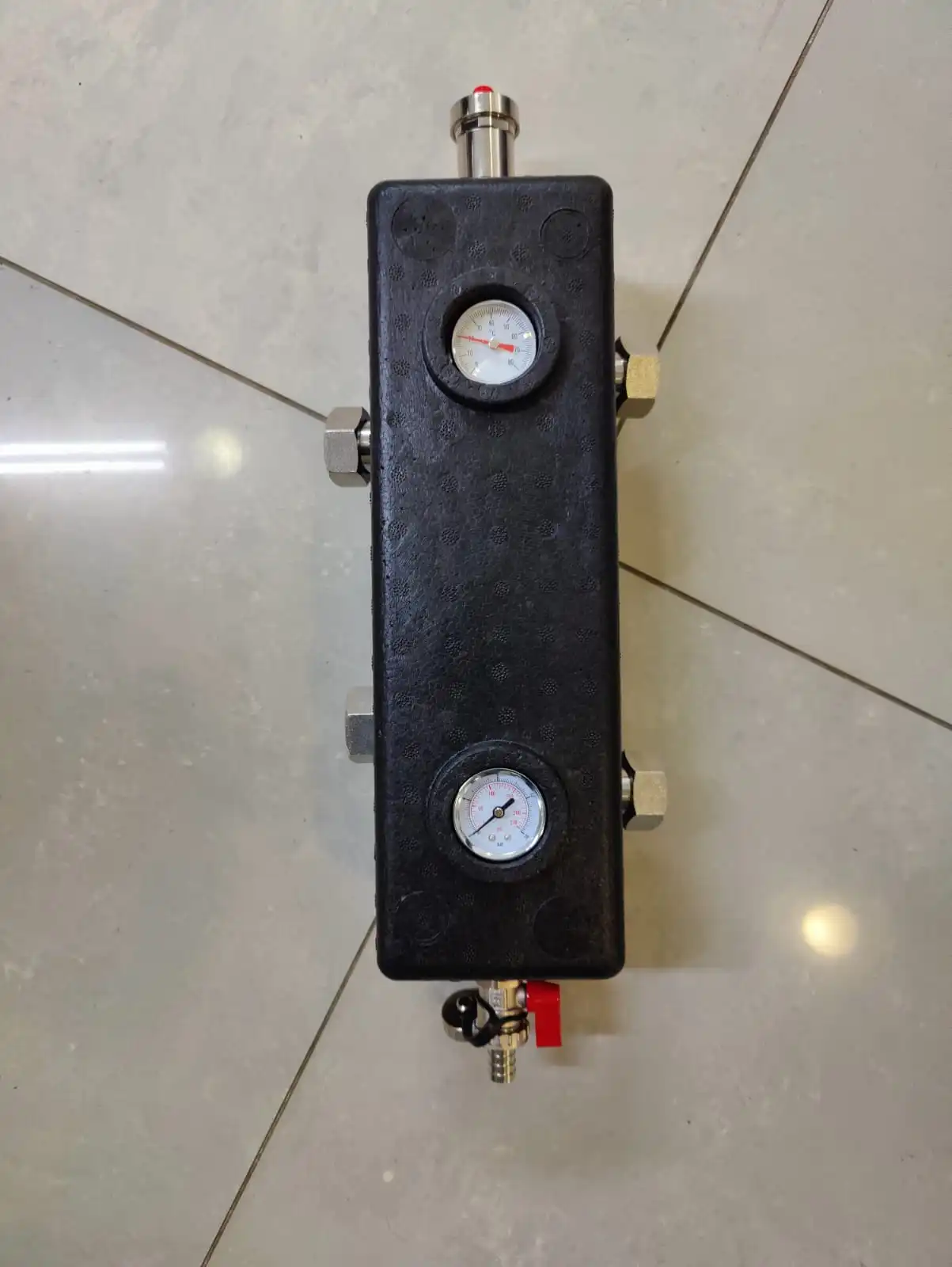 Separator hidraulic