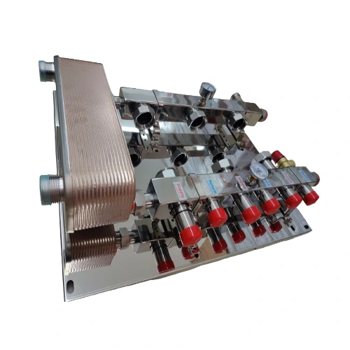 Colector cu compensator și schimbător de căldură 30kw